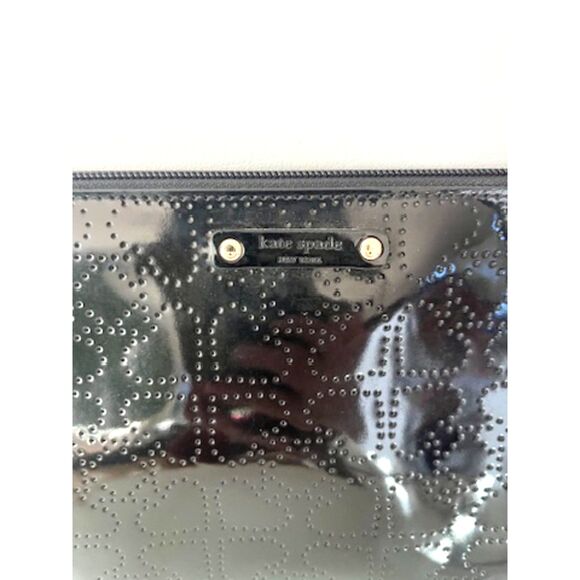 Kate Spade Metro Black Patent Hearts Pouch Clutch Makeup Bag Top Zip - Picture 7 of 7